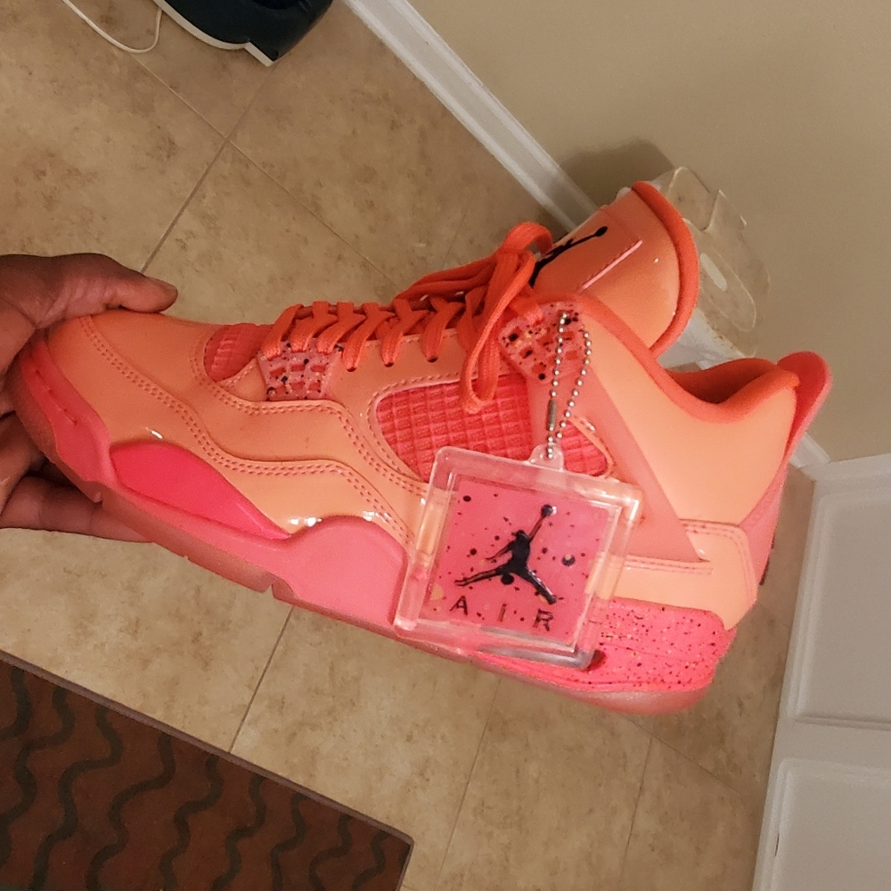 Jordan 4s Hot pink with Black